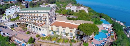 Suisse Thermal Village