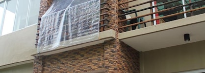 Aqua Travel Lodge