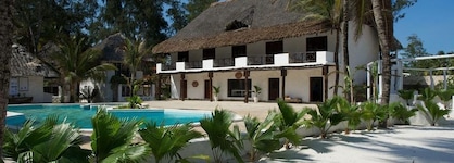 Barracuda Inn Resort