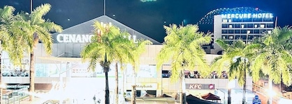 Cenang Plaza Beach Hotel