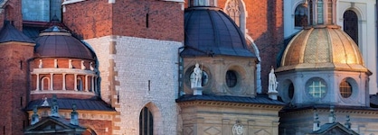 Stradonia Serviced Apartments