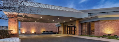 Radisson Hotel Milwaukee Airport