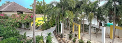 Summer Luxury Beach Resort And Spa