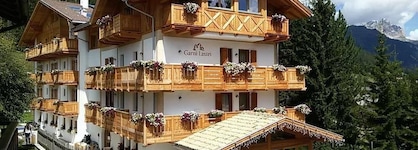 Hotel Garni Lastei