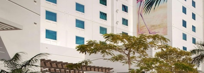 Homewood Suites By Hilton Miami Dolphin Mall