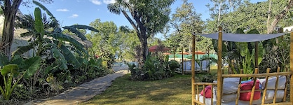 Ocho Artisan Bungalows - Adults Only
