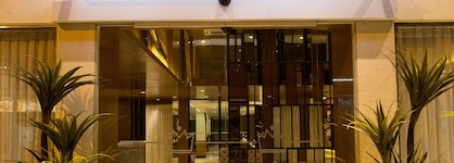 Royal Regency Palace Hotel