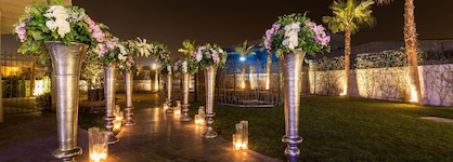 Doubletree By Hilton Izmir Airport