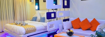 Royal Penguin Boutique Hotel & Spa