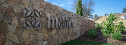 Hello Villas