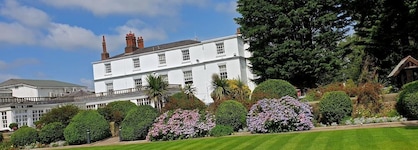 Rowton Hall Country House Hotel And Spa