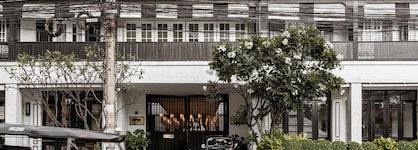 99 The Heritage Hotel