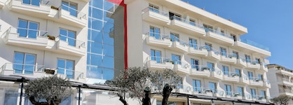 Premium Beach Hotel