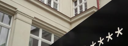 Hotel Garden Court