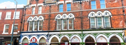 Voussoir Apartments
