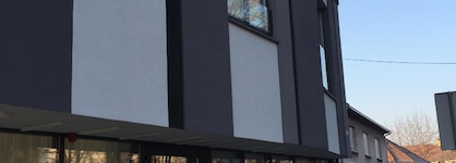 Livris Hotel