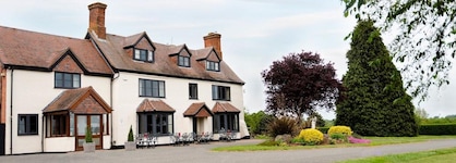 The Stratford Park Hotel & Golf Club