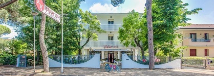 Hotel Holiday
