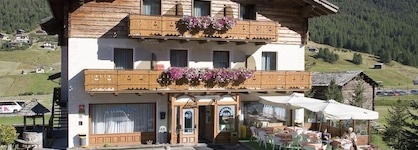 Mont Chalet Nevada - Hotel & Spa