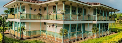 Hotel El Eden Parque Del Cafe