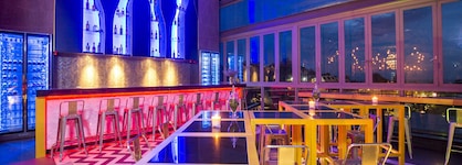 The Sis Kata Resort - Adult Only