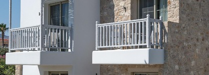 White Pearls Luxury Suites - Adults Only