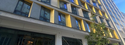 D8 Hotel