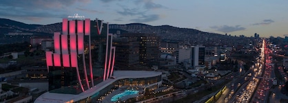 Elite World Grand Istanbul Kucukyali Hotel