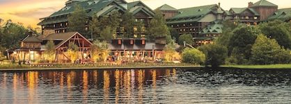 Copper Creek Villas & Cabins at Disney's Wilderness Lodge