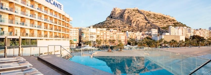 The Level At  Meliá Alicante - Adults Only
