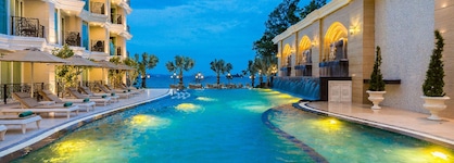Lk Emerald Beach