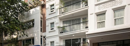 Shining Central Hotel & Spa