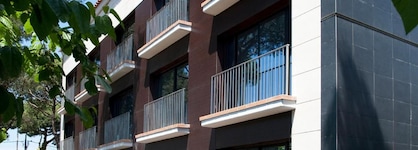 Sg Marina 54 Apartments