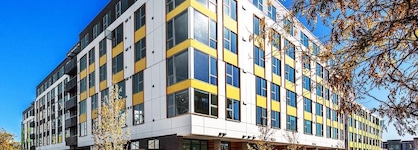 Domicile Suites At Venn On Main