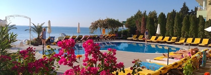 Aphrodite Beach Hotel