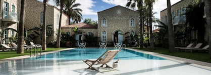 Manastir Alacati Hotel