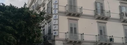 55 Aira Hotel
