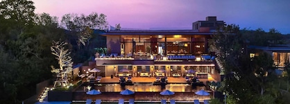 V Villas Phuket - Mgallery