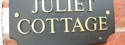 Hamlet Cottage