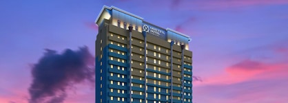 Oriental Hotel Universal City