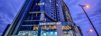New Wave Hotel
