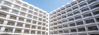 Azal Pyramids Hotel