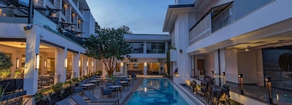 Kwetu Nairobi, Curio Collection By Hilton