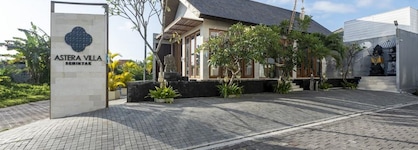 Astera Villa Seminyak By Ini Vie Hospitality