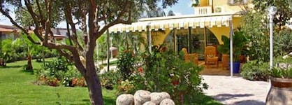 Park La Villa