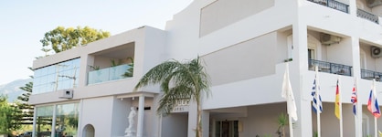 Apollo Hotel