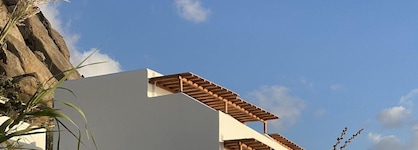 Calistus Mykonos