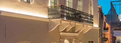 Castro Hotel Syros