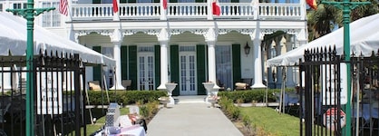 The George Manor
