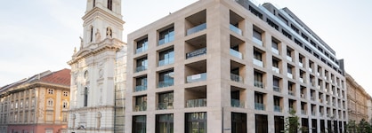 Emerald Hotel